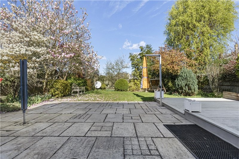 Devereux Lane, Barnes, London, SW13