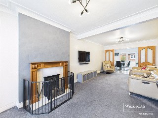 Girton Avenue, Kingsbury, London, NW9