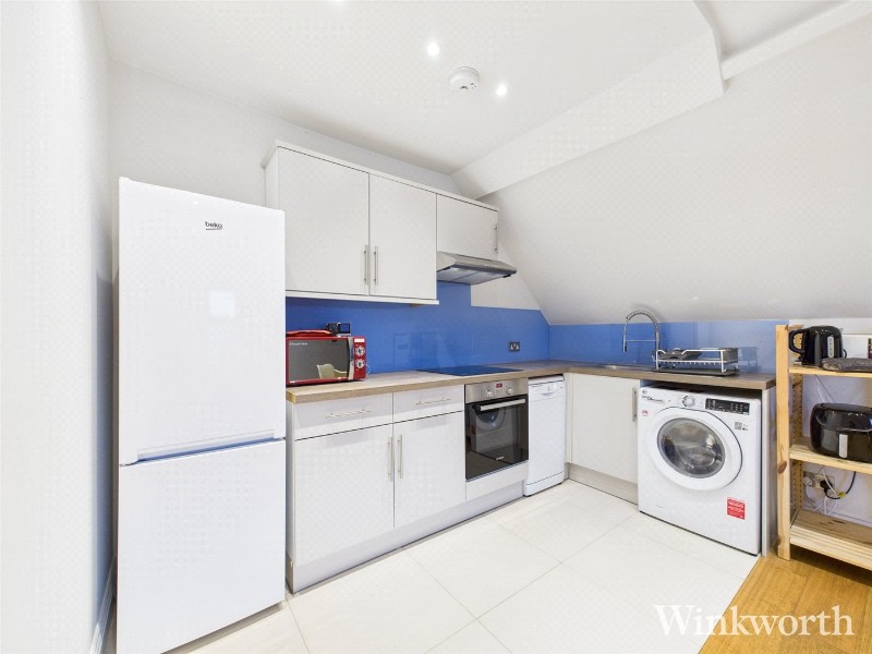 Woodville Gardens, London, W5