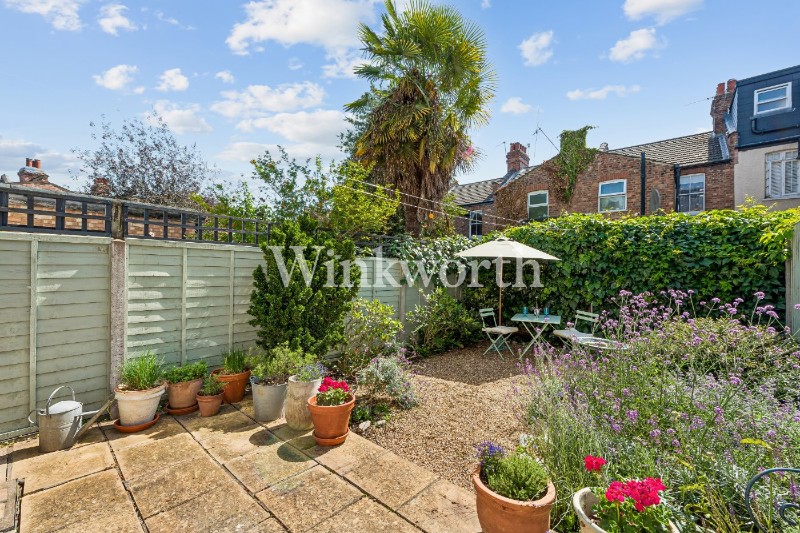 Berwick Road, London, N22