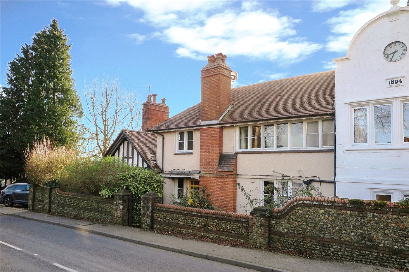 4 bedroom property for sale in Upper Hale Road, Upper Hale, Farnham, GU9 (Ref FAR200226) £600,000