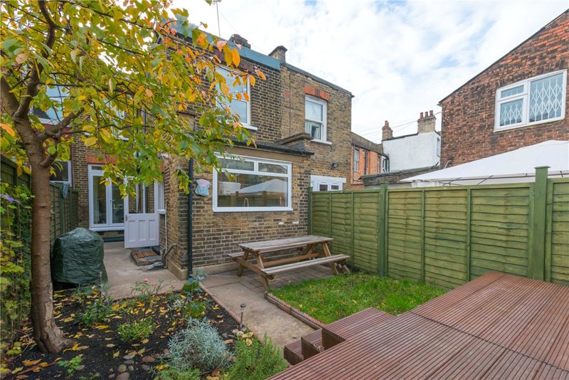 Chapter Road, London, NW2