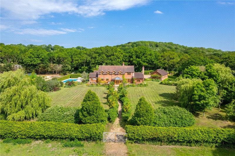 The Straits, Wheatley, Hampshire, GU35