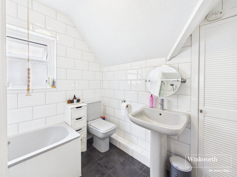 Sturgess Avenue, Hendon, London, NW4