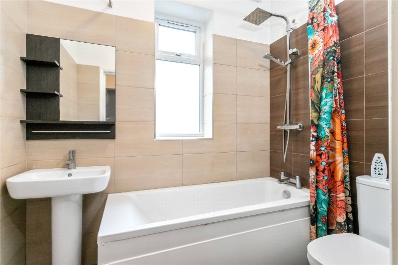 Hainault Road, London, E11
