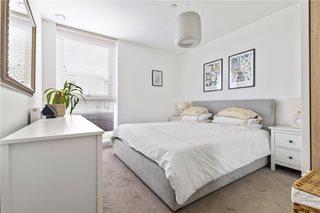 Coster Avenue, London, N4