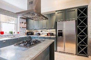 Gloucester Avenue, London, NW1