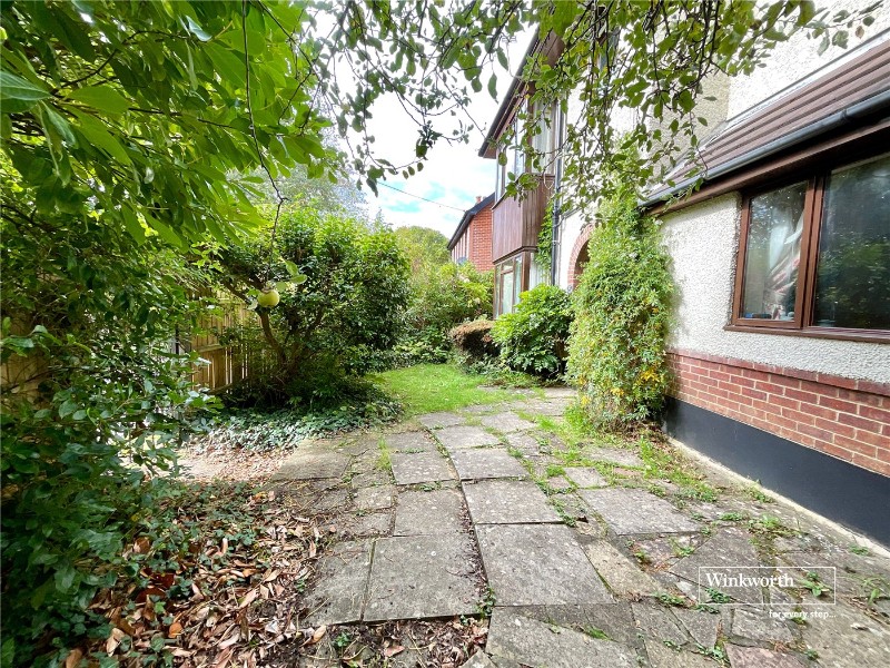 Chewton Common Road, Highcliffe, Christchurch, Dorset, BH23