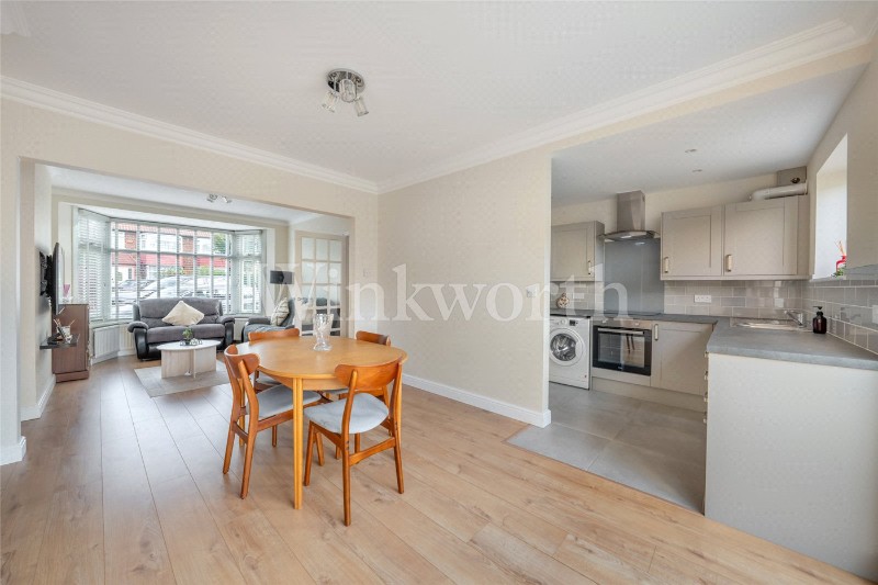 Cheviot Gardens, London, NW2