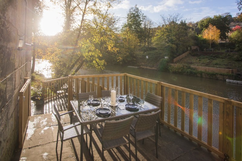 1 Cleveland Bridge, Bath, Somerset, BA1