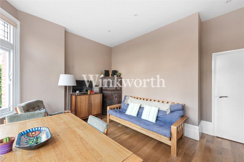 Compton Road, London, N21