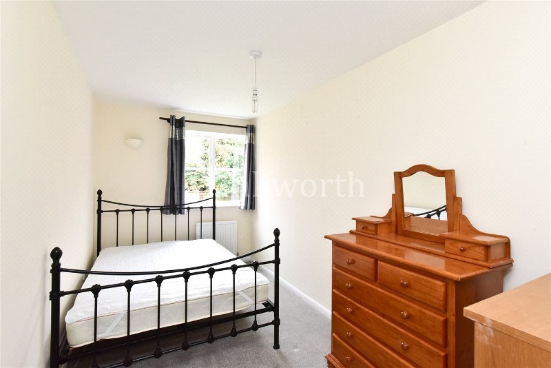 Warwick Gardens, London, N4