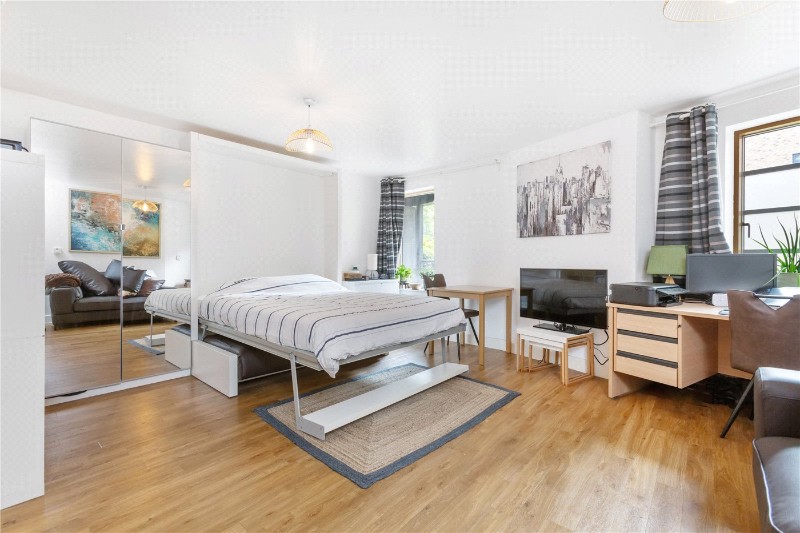 Mildmay Avenue, London, N1