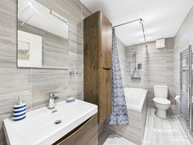 Renters Avenue, London, NW4