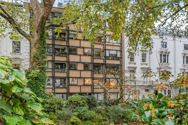 Ovington Square, Knightsbridge, London, SW3