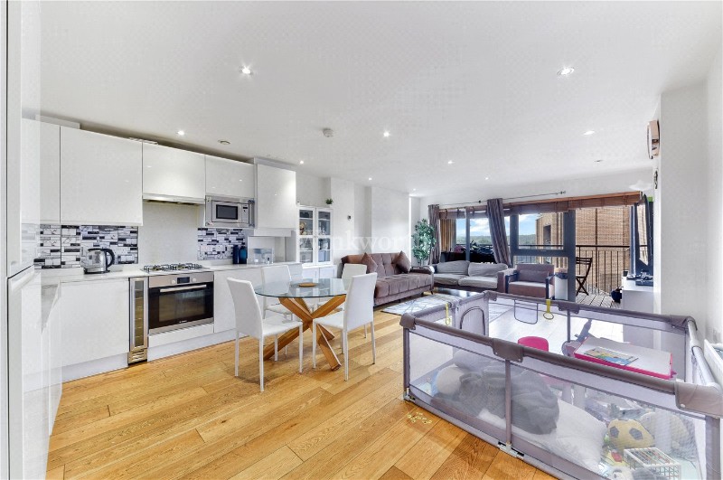 Bromley Road, London, SE6