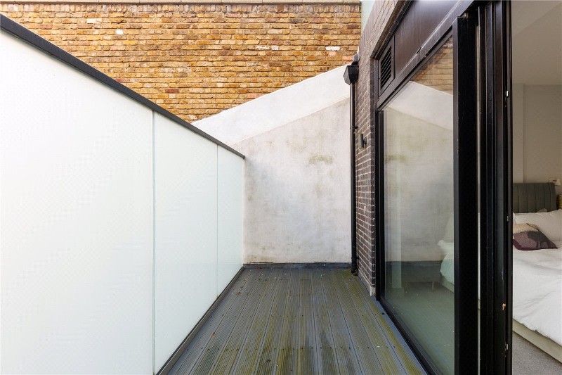 Greyhound Road, London, W6