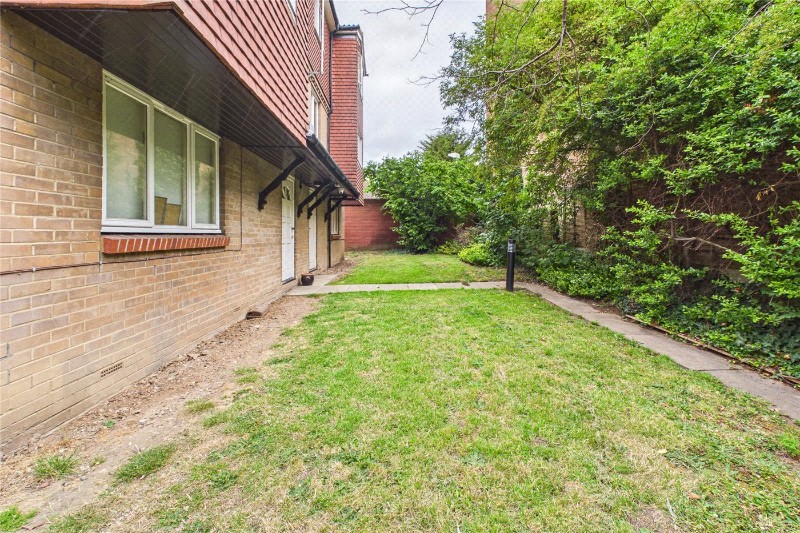 Caroline Close, London, SW16