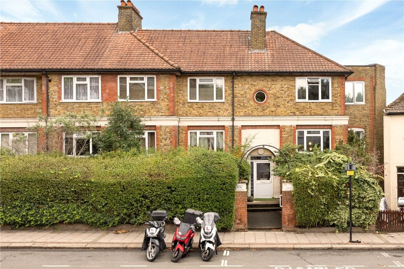 Merton Road, London, SW18