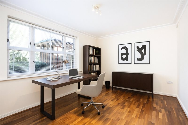 Putney Hill, London, SW15