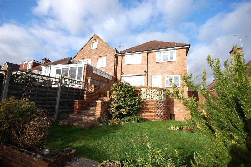 Tor Road, Farnham, Surrey, GU9