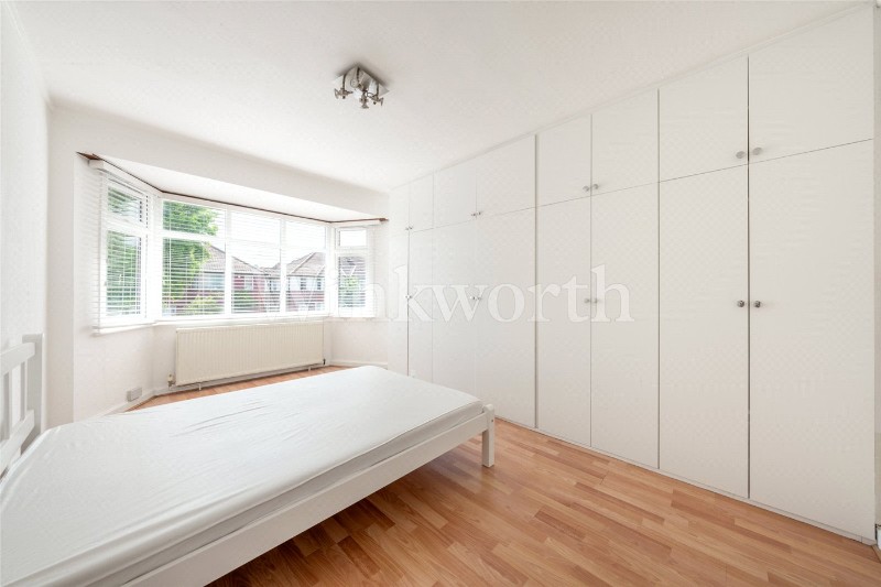 Pennine Drive, London, NW2