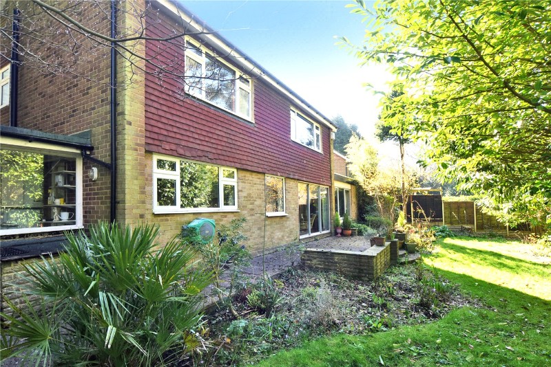 Heights Close, Banstead, Surrey, SM7