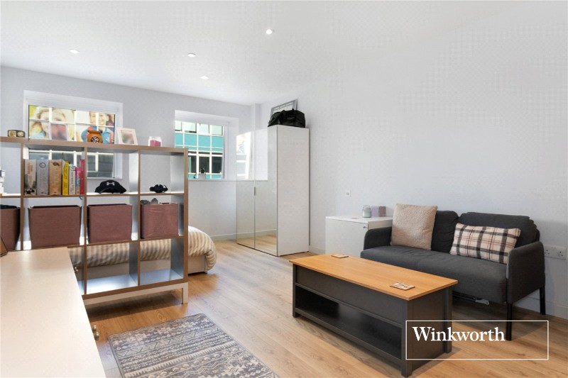 Shakespeare Road, London, N3