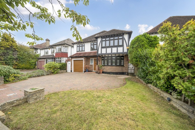 Romanhurst Gardens, Bromley, BR2