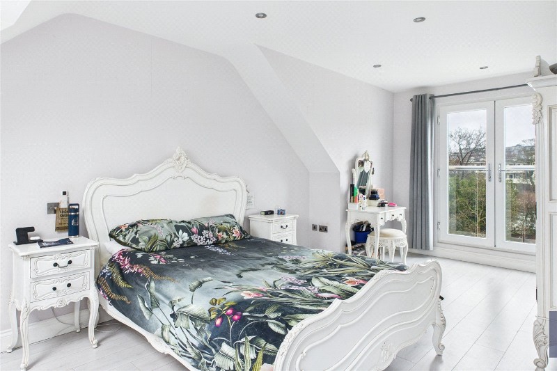 Kirkstall Gardens, London, SW2