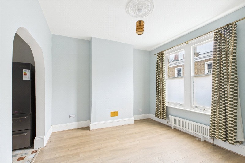 Elm Park, London, SW2