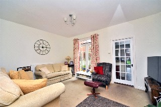 Cranfield Road West, Carshalton, SM5
