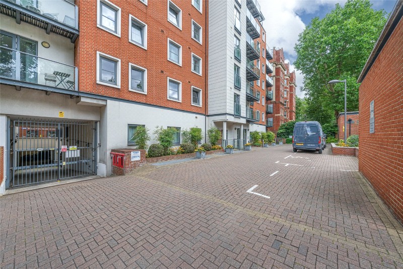 Winterton House, 4 Maida Vale, London, W9