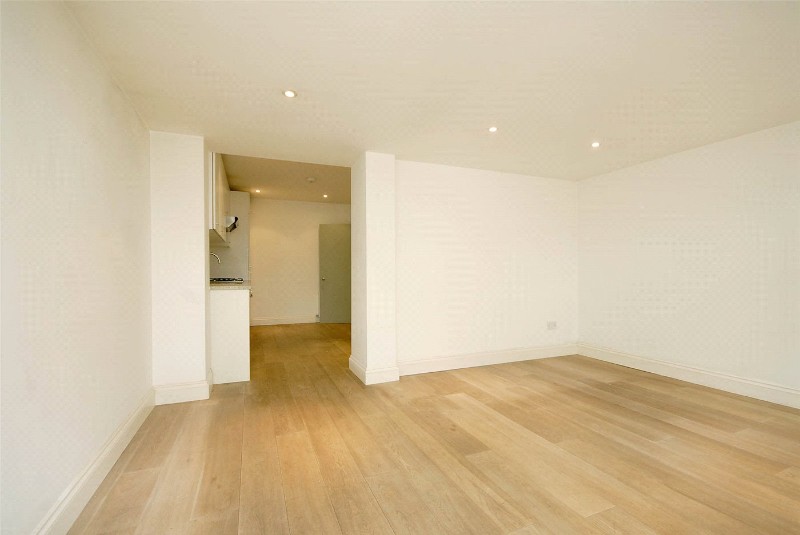 Gayford Road, London, W12