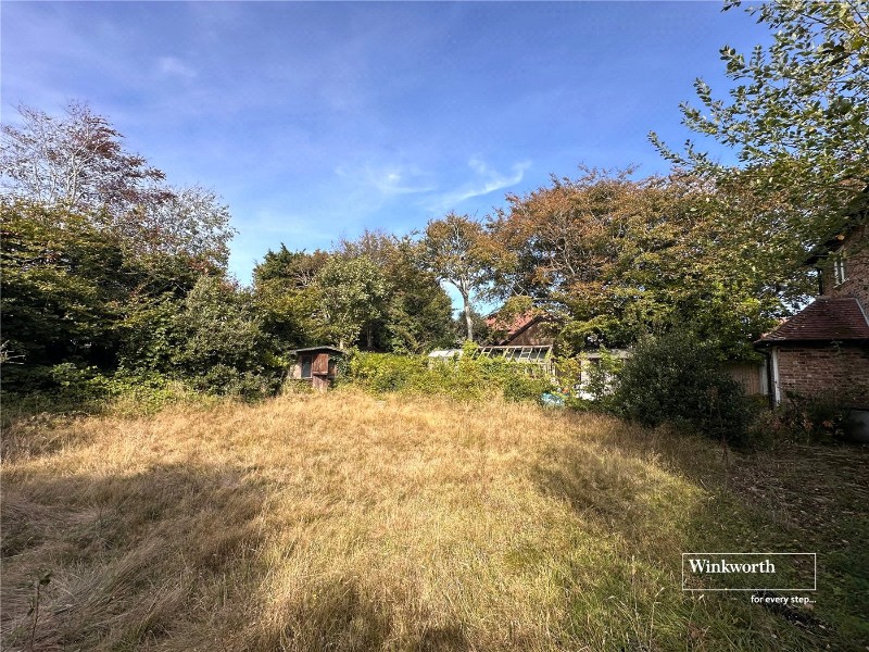 Wharncliffe Road, Highcliffe, Christchurch, BH23