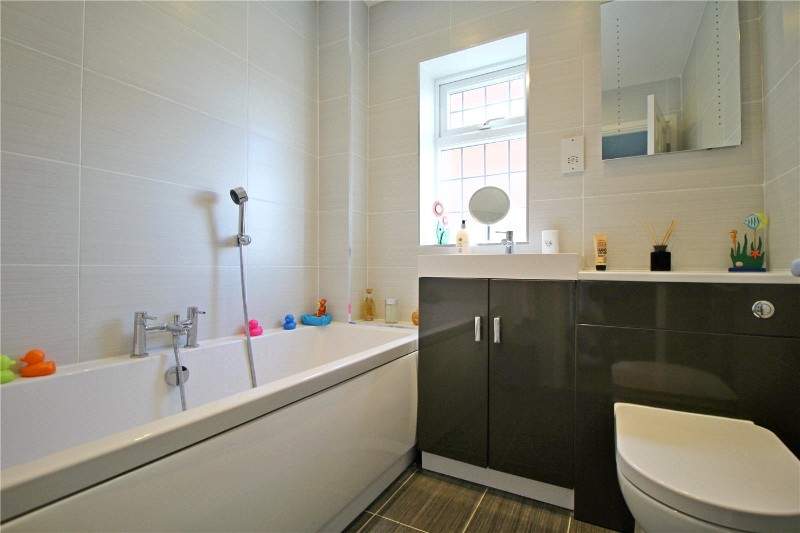 Woburn Close, Market Deeping, Peterborough, Lincolnshire, PE6