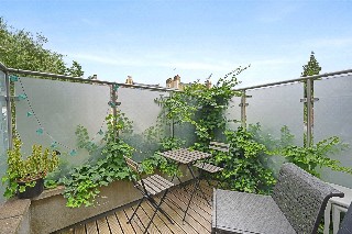 Percy Road, Shephers Bush, London, W12
