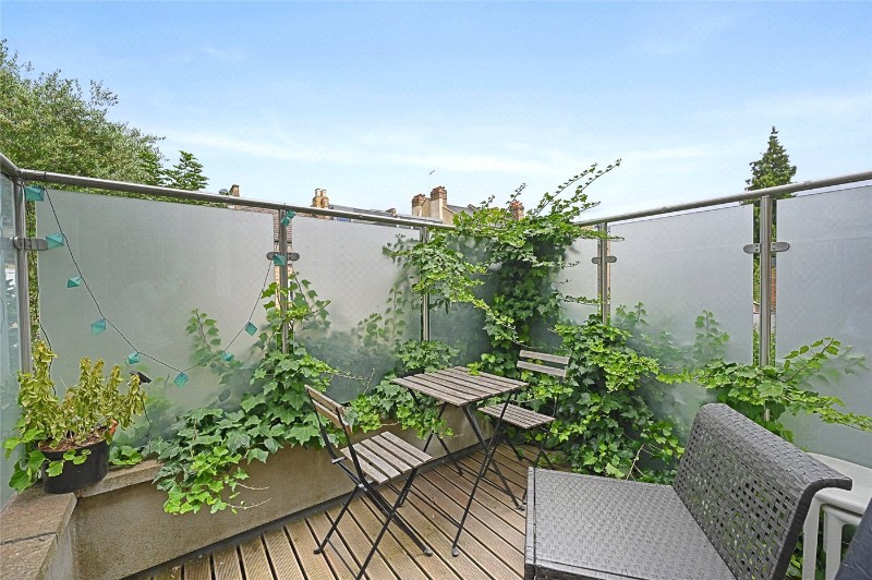 Percy Road, Shephers Bush, London, W12