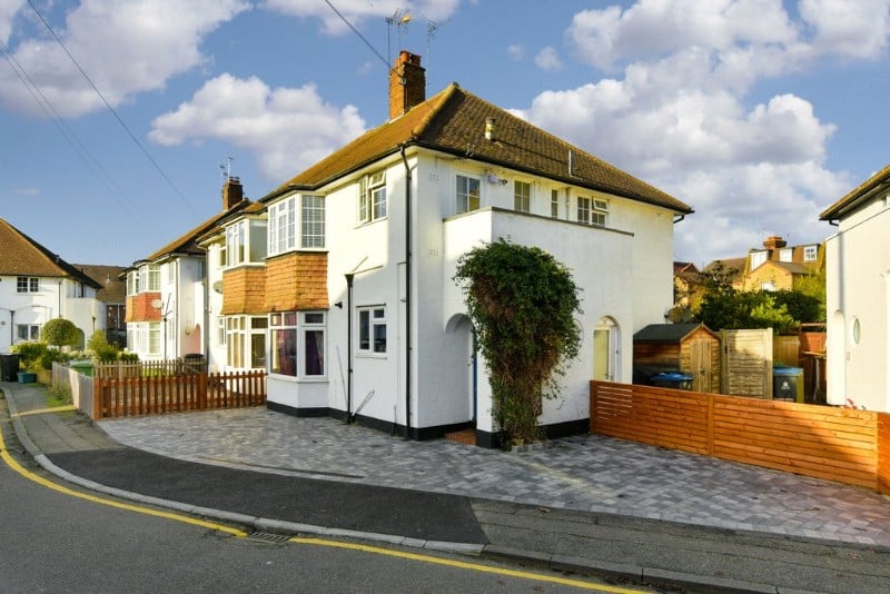 Grove Close, Kingston, KT1