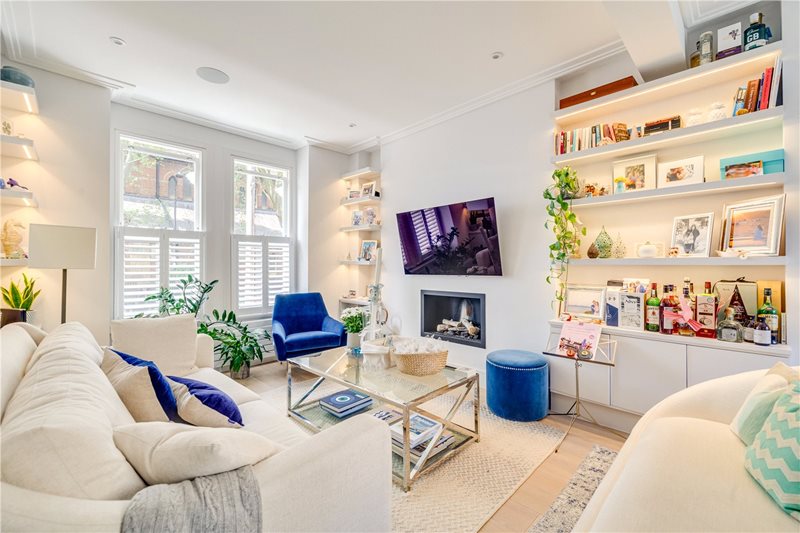 St. Peter&#39;s Terrace, London, SW6