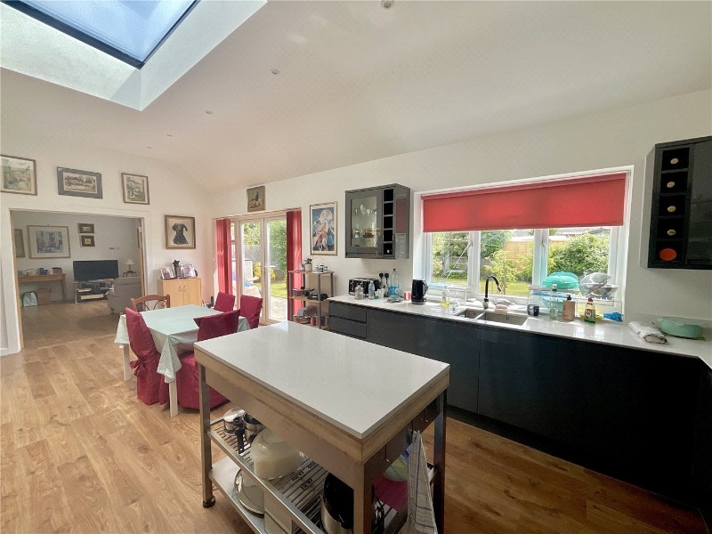 Ridgefield Gardens, Highcliffe, Dorset, BH23