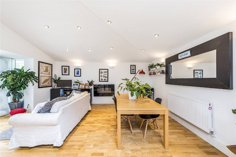 Birkbeck Hill, London, SE21