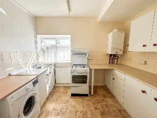 Cedar Road, Benfleet, Essex, SS7