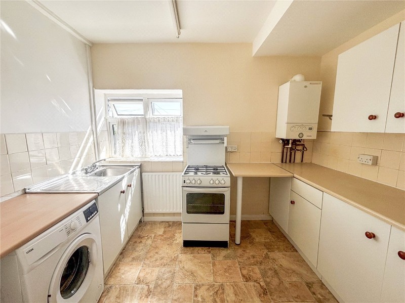 Cedar Road, Benfleet, Essex, SS7