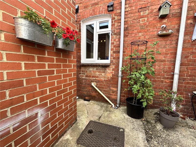 Forefield Terrace, Rowde, Devizes, Wiltshire, SN10