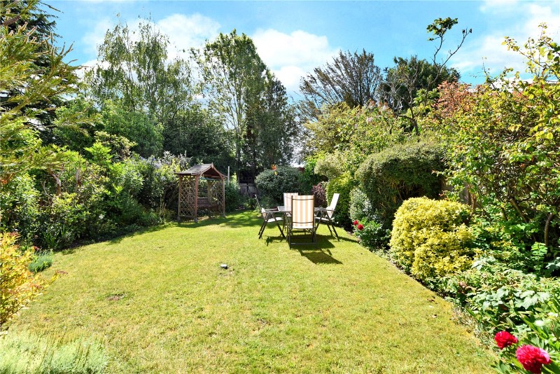 Commonfield Road, Banstead, Surrey, SM7