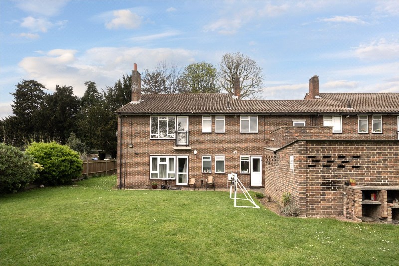 Syon Lane, Isleworth, TW7
