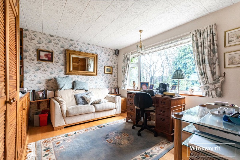 Pinewood Gardens, Bagshot, Surrey, GU19