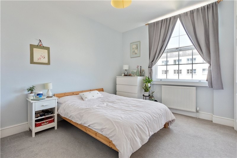Kennington Road, London, SE11