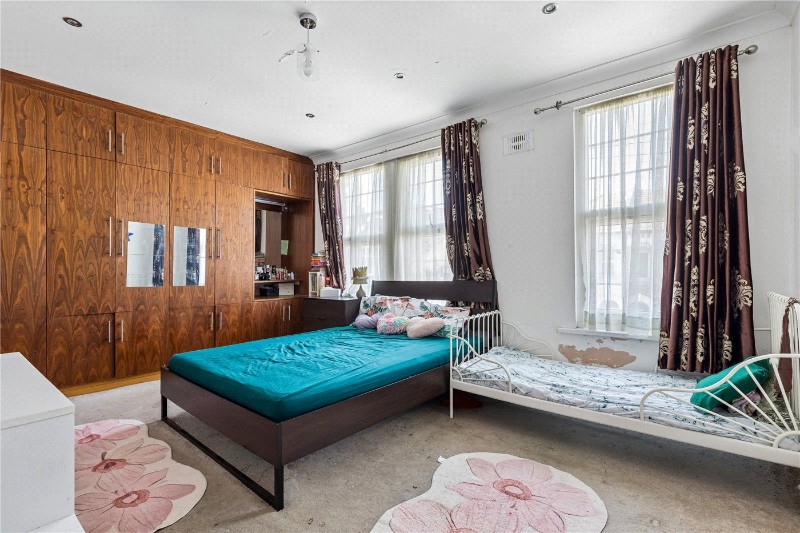 Selkirk Road, London, SW17